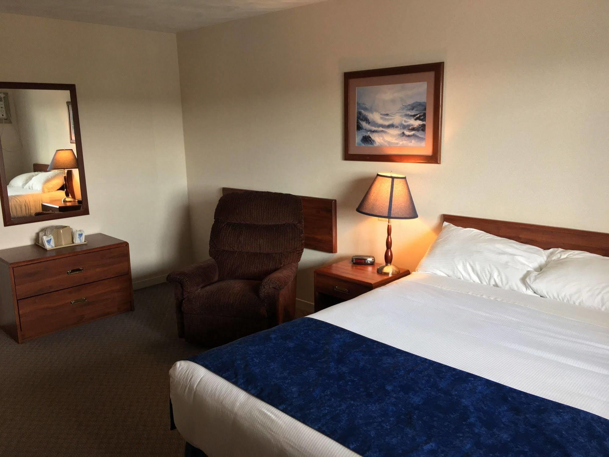 ساسكس Fairway Inn المظهر الخارجي الصورة