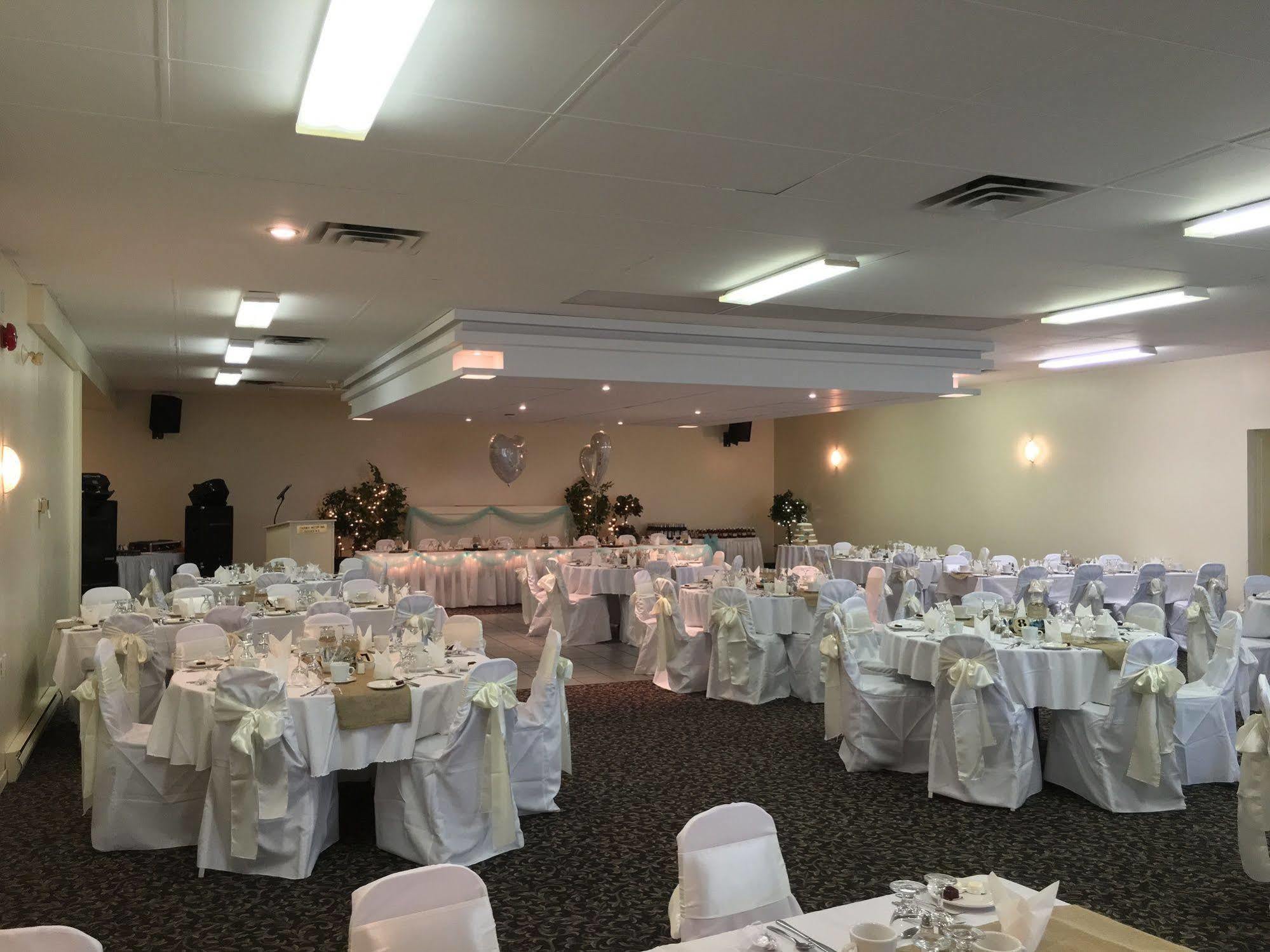 ساسكس Fairway Inn المظهر الخارجي الصورة